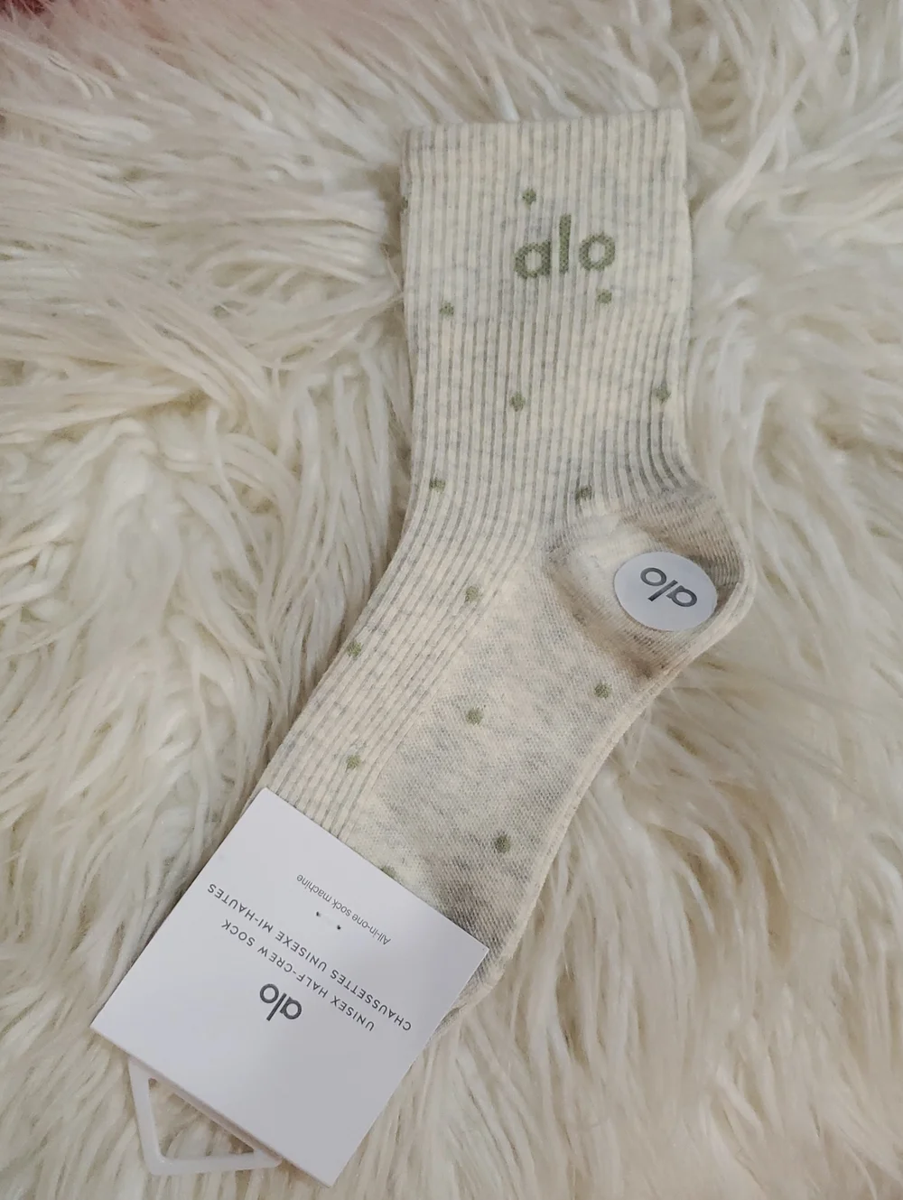 alo crew socks